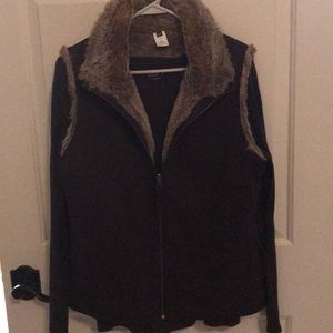 Reversible vest